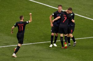 Croatia vui mừng thắng 3-0 argentina