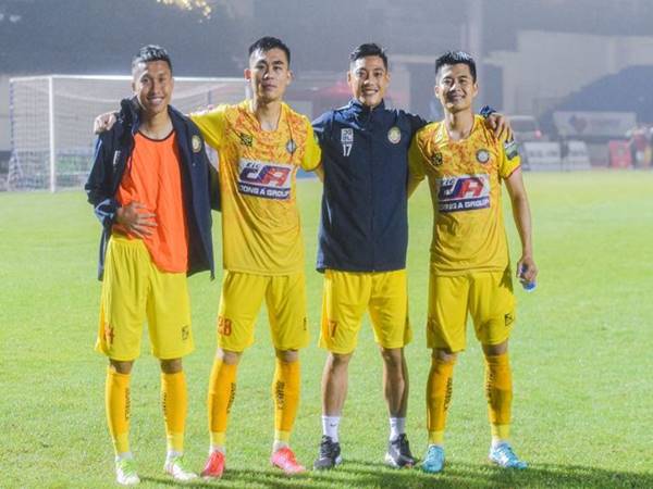 Tin thể thao 2/6: HLV Troussier triệu tập 2 cầu thủ Thanh Hóa