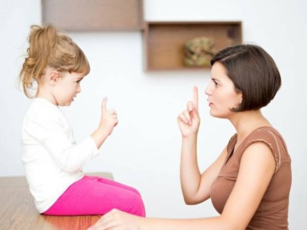 Cách dạy con không đòn roi – Bí quyết nuôi dạy con hiệu quả 2 Cách dạy con không đòn roi – Bí quyết nuôi dạy con hiệu quả 2