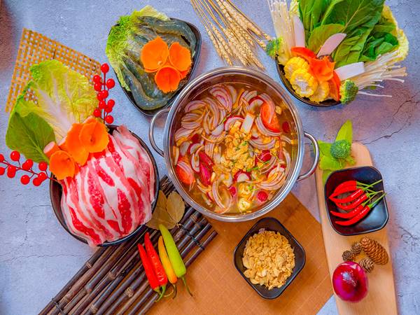 Cách nấu lẩu thái ngon cho người thân thưởng thức