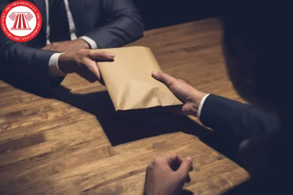 Nhận hối lộ là gì?