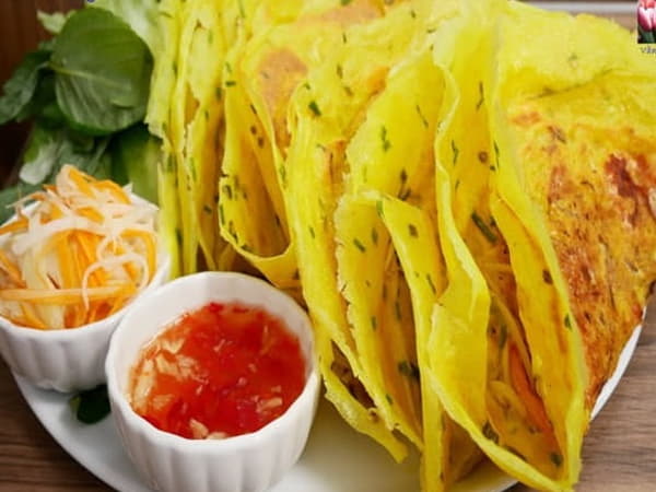 Nguyên liệu cần chuẩn bị để làm bánh xèo cho 4 người ăn