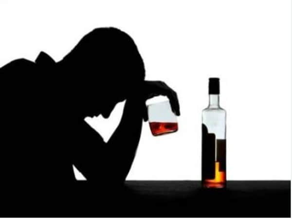 Những yếu tố cá nhân làm tăng khả năng say 